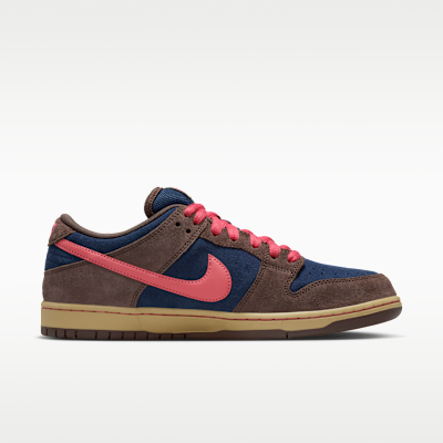 Nike SB Dunk Low Pro Skate Shoes. Nike JP